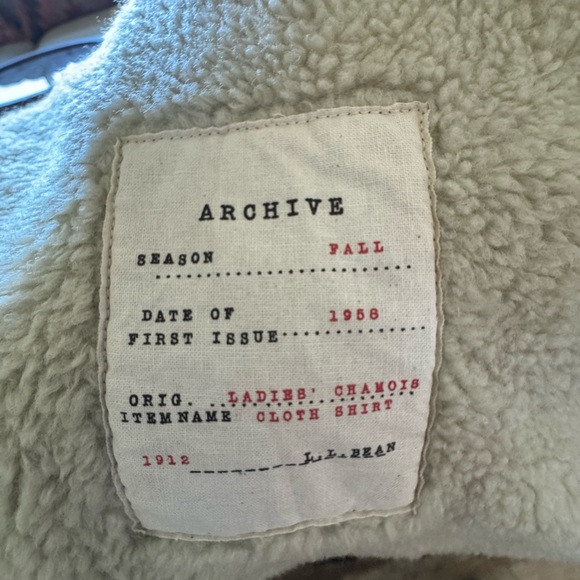 L. L. Bean Buffalo Plaid Jacket Medium Women’s - Picture 6 of 9